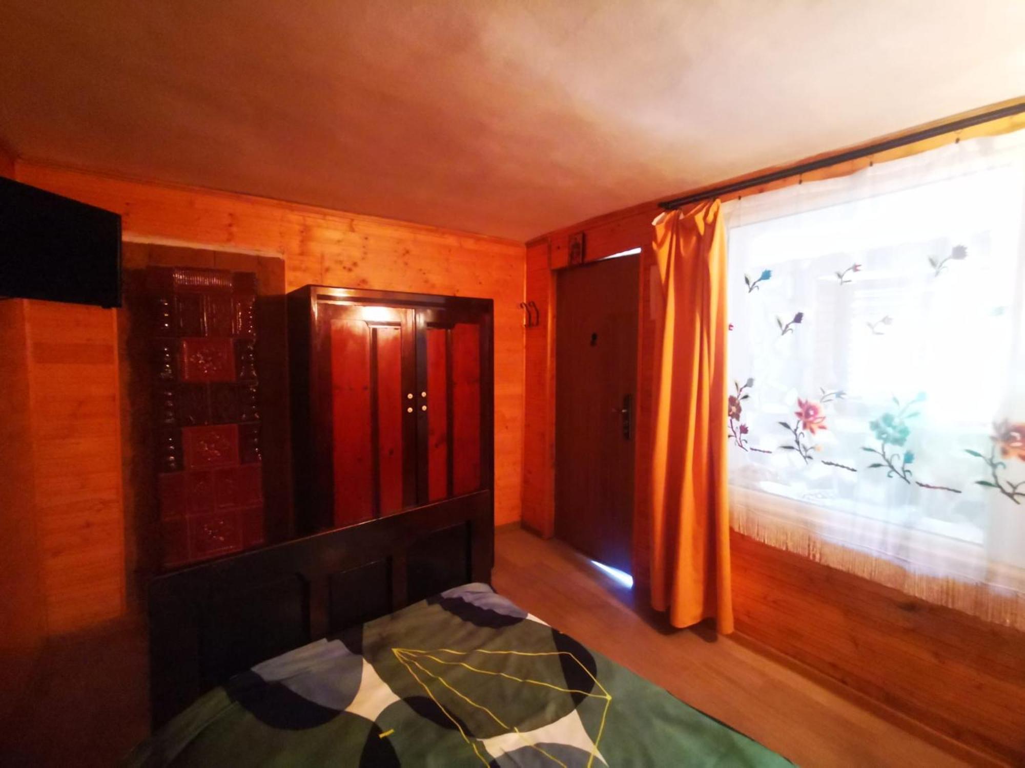 Casa De Oaspeti Dunarea La Cazane Dubova Luaran gambar