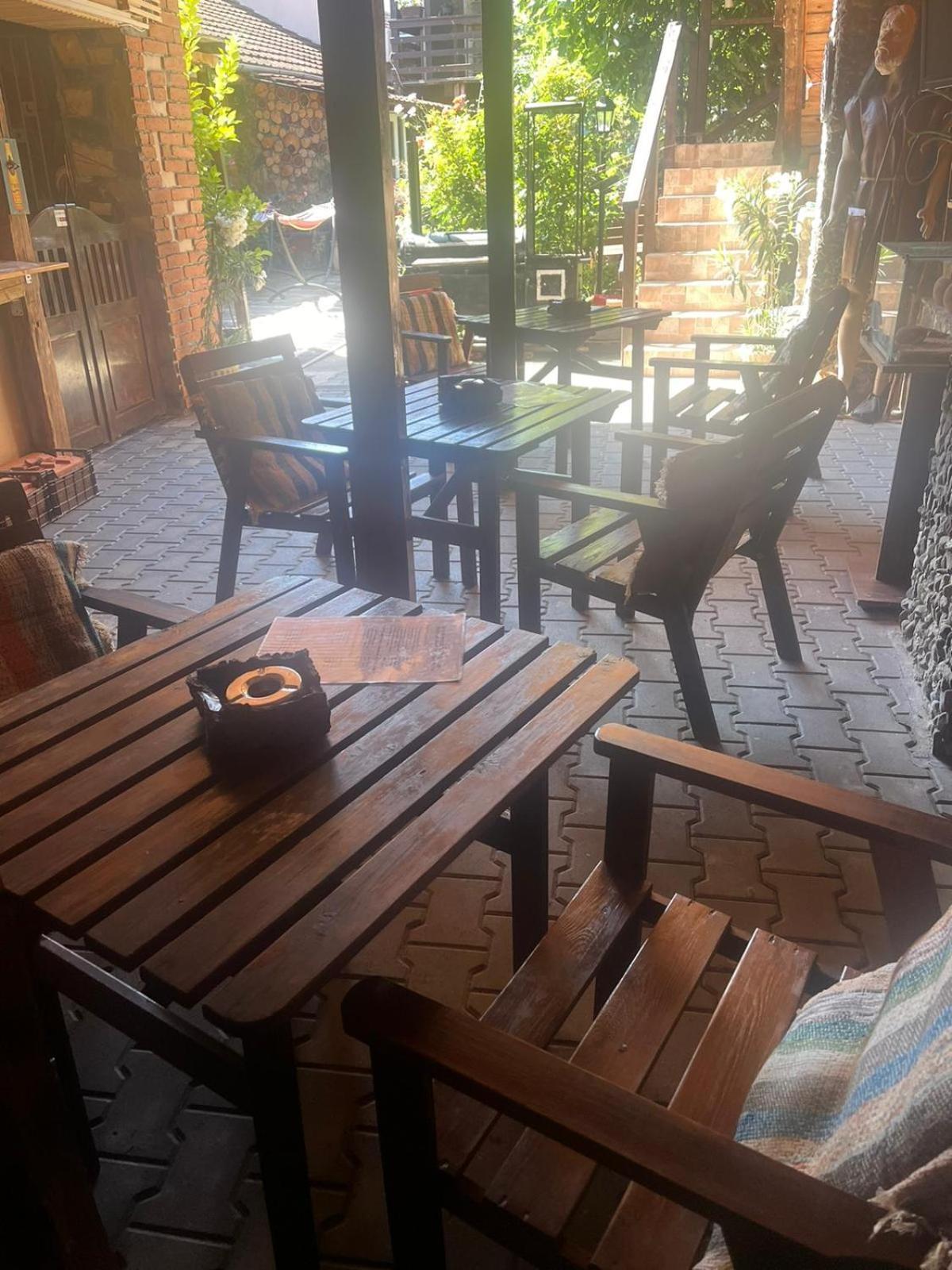 Casa De Oaspeti Dunarea La Cazane Dubova Luaran gambar